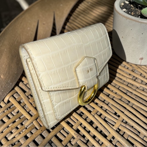 JW Pei Croc Embossed Mini Wallet Clutch Cream ✨ Gold Ring Vegan Leather - Picture 3 of 10